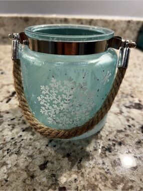 Sea Glass Blue Snowflake Glass Lantern / Candle Holder with Rope Handle